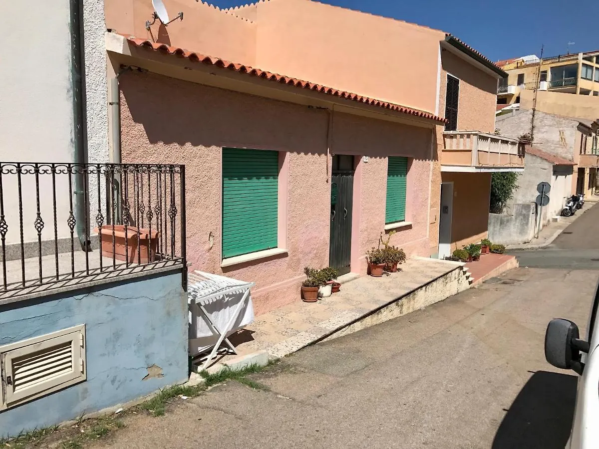 Casa vacanze Villa Casa In Centro A Due Passi Dal Mare Santa Teresa di Gallura Italia